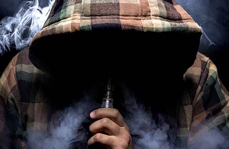 Teen vapers more likely to turn to tobacco products